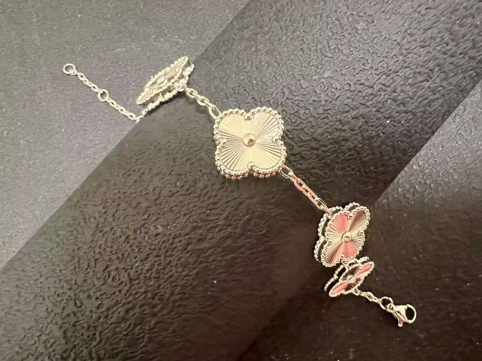 Silver Clover Bracelet