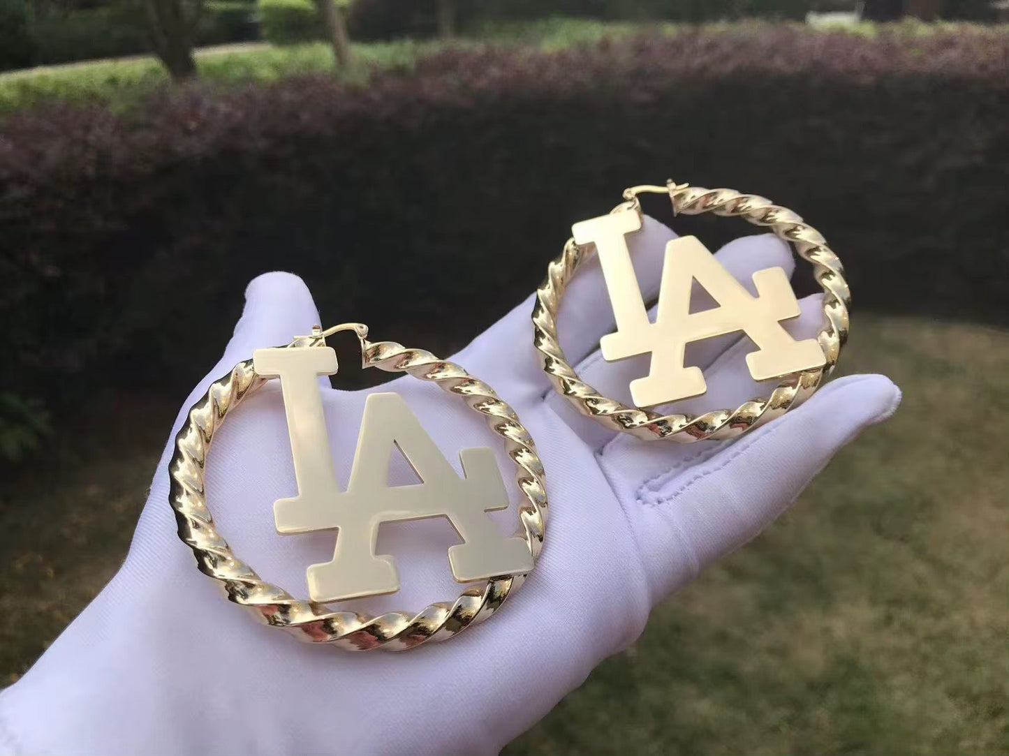 LA Twisted Gold Hoops The Pynk Plug