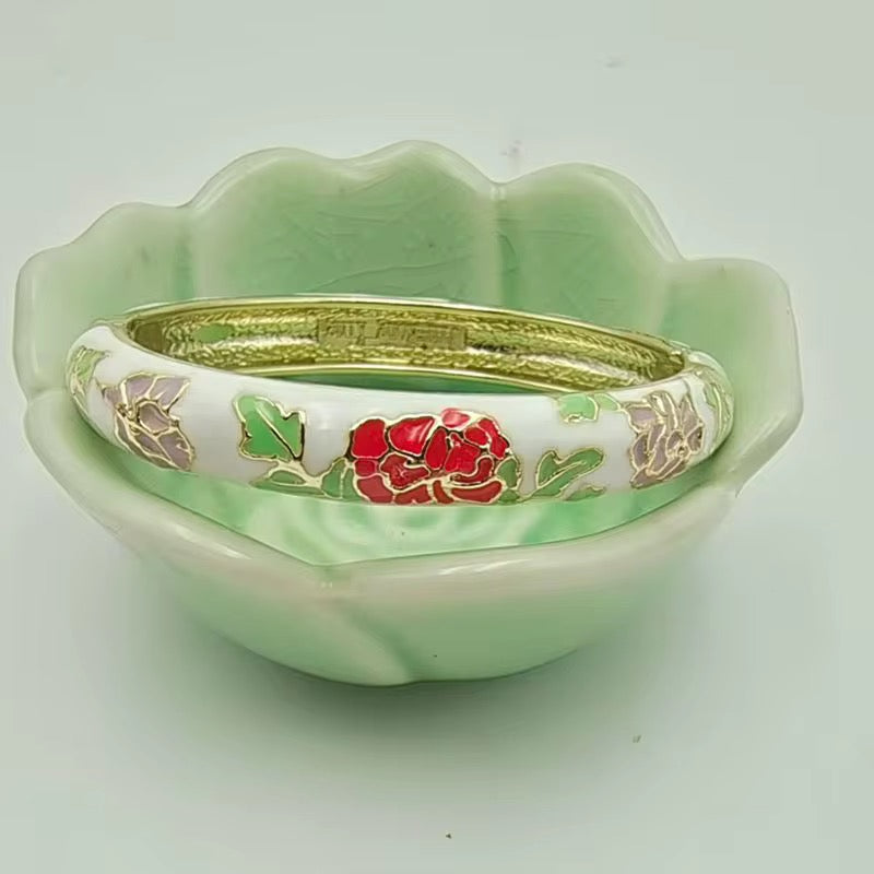 Peony Flower Bangle (White) The Pynk Plug