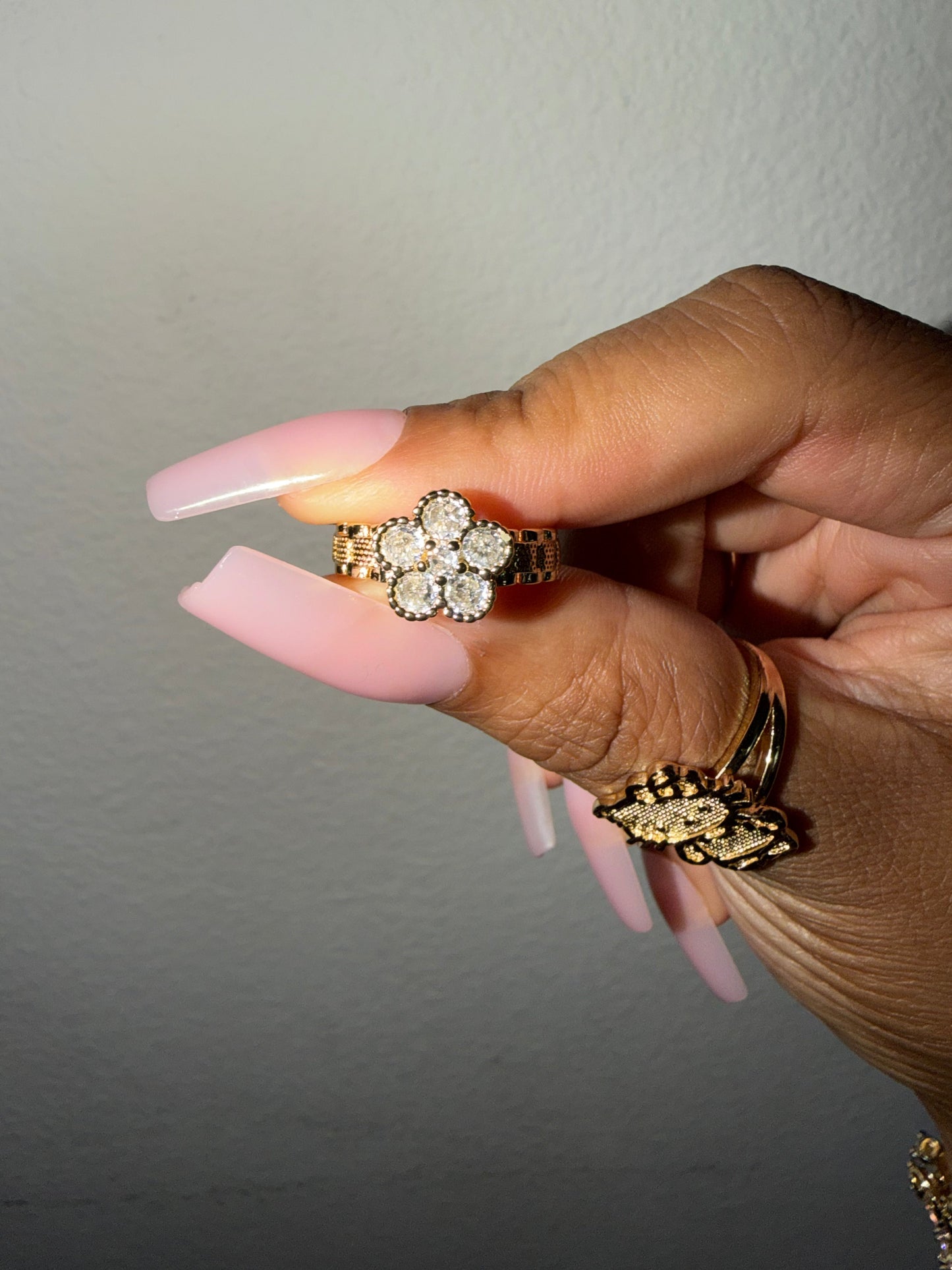Flower Ring The Pynk Plug