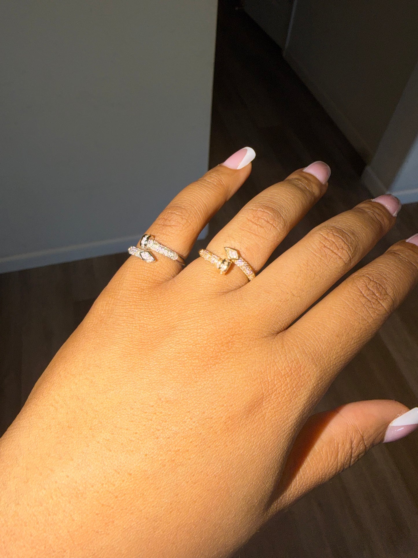 Adjustable Nail Ring