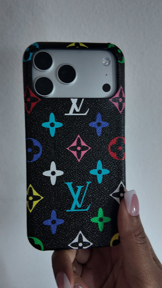 Louis V Print The Pynk Plug