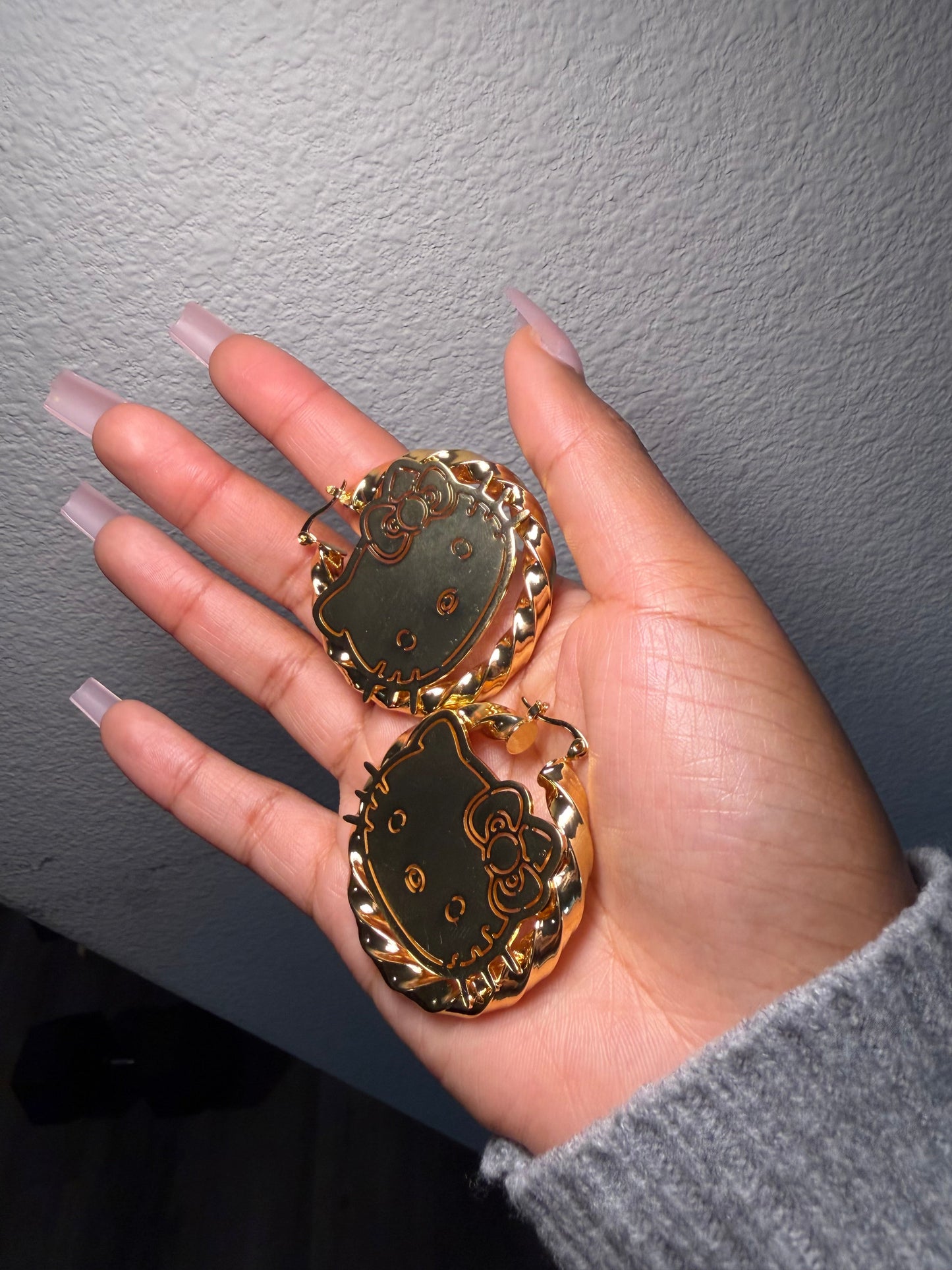 HK Gold Twist Hoops The Pynk Plug