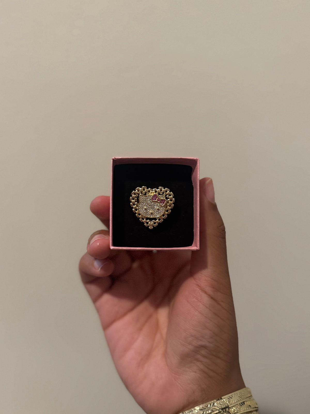 Hello Kitty Rolex Heart Ring