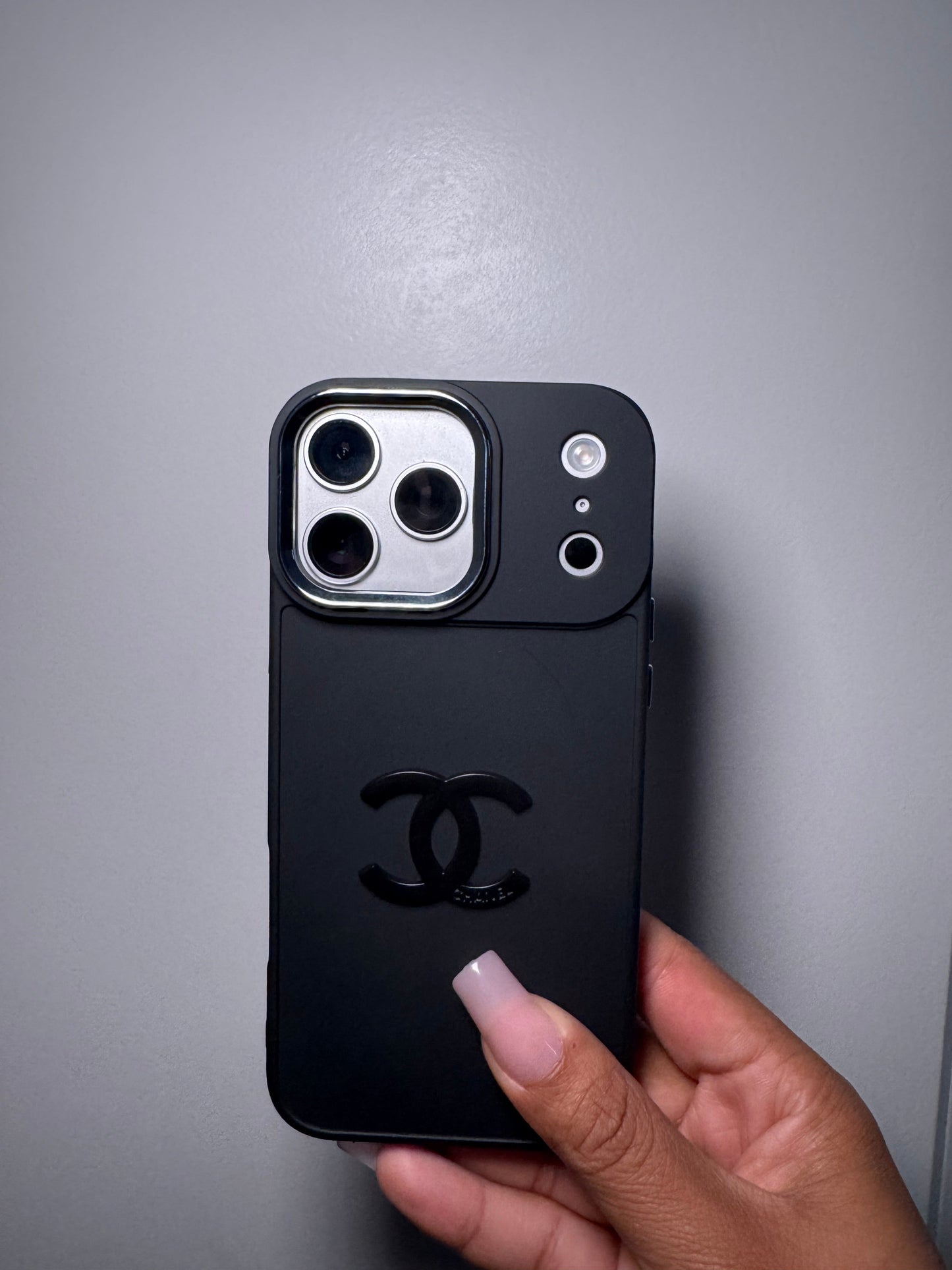 Black Chanel The Pynk Plug