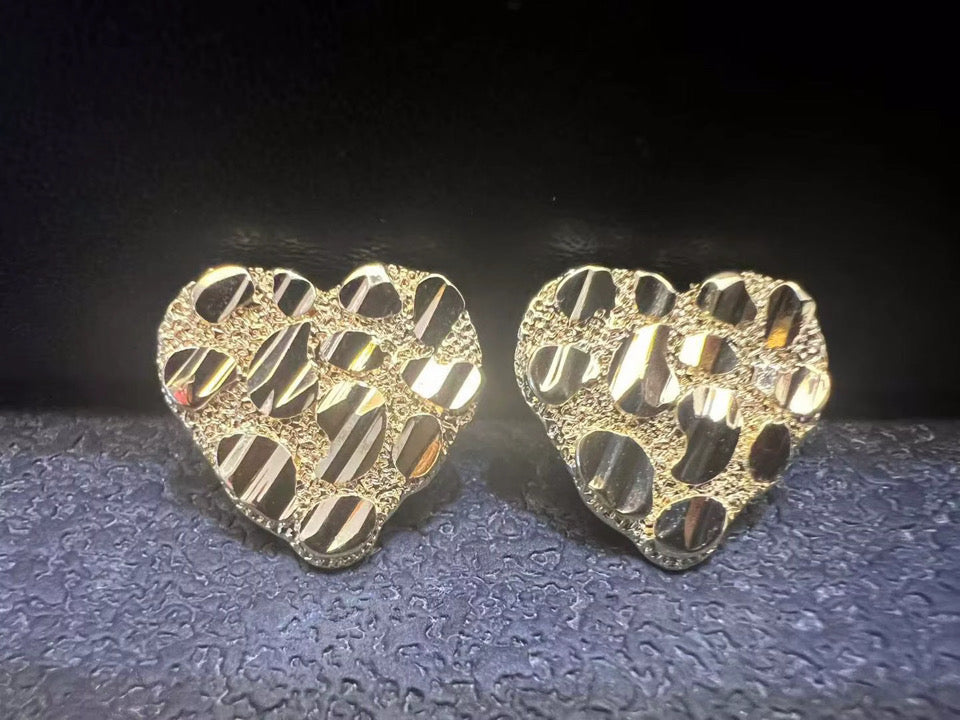 Nugget Heart Studs