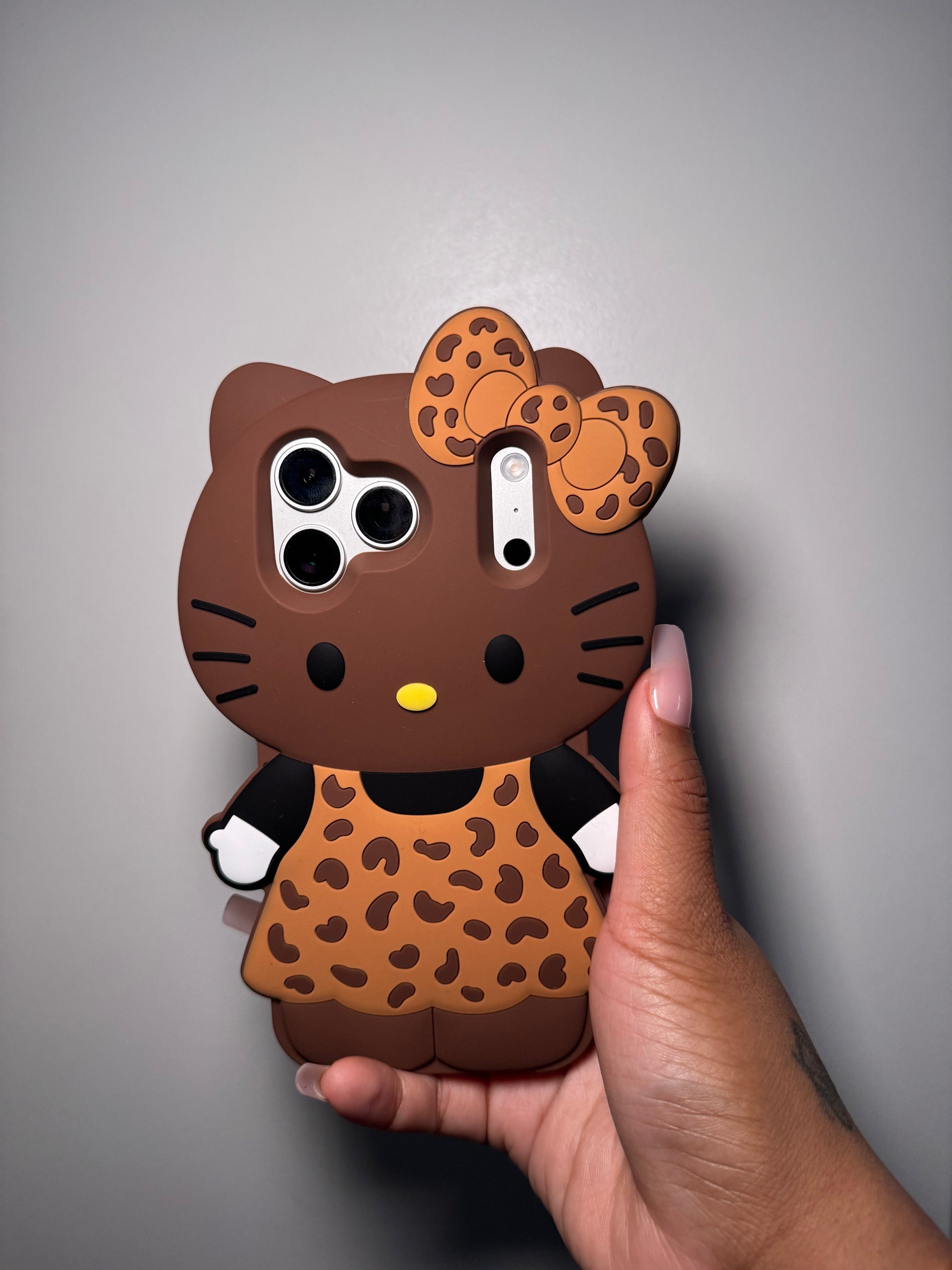 Brown Cheetah Hello Kitty The Pynk Plug