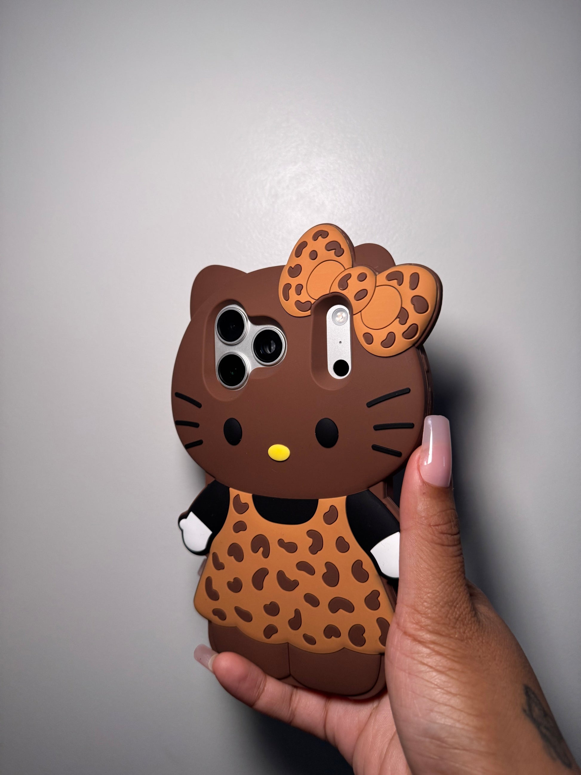 Brown Cheetah Hello Kitty The Pynk Plug