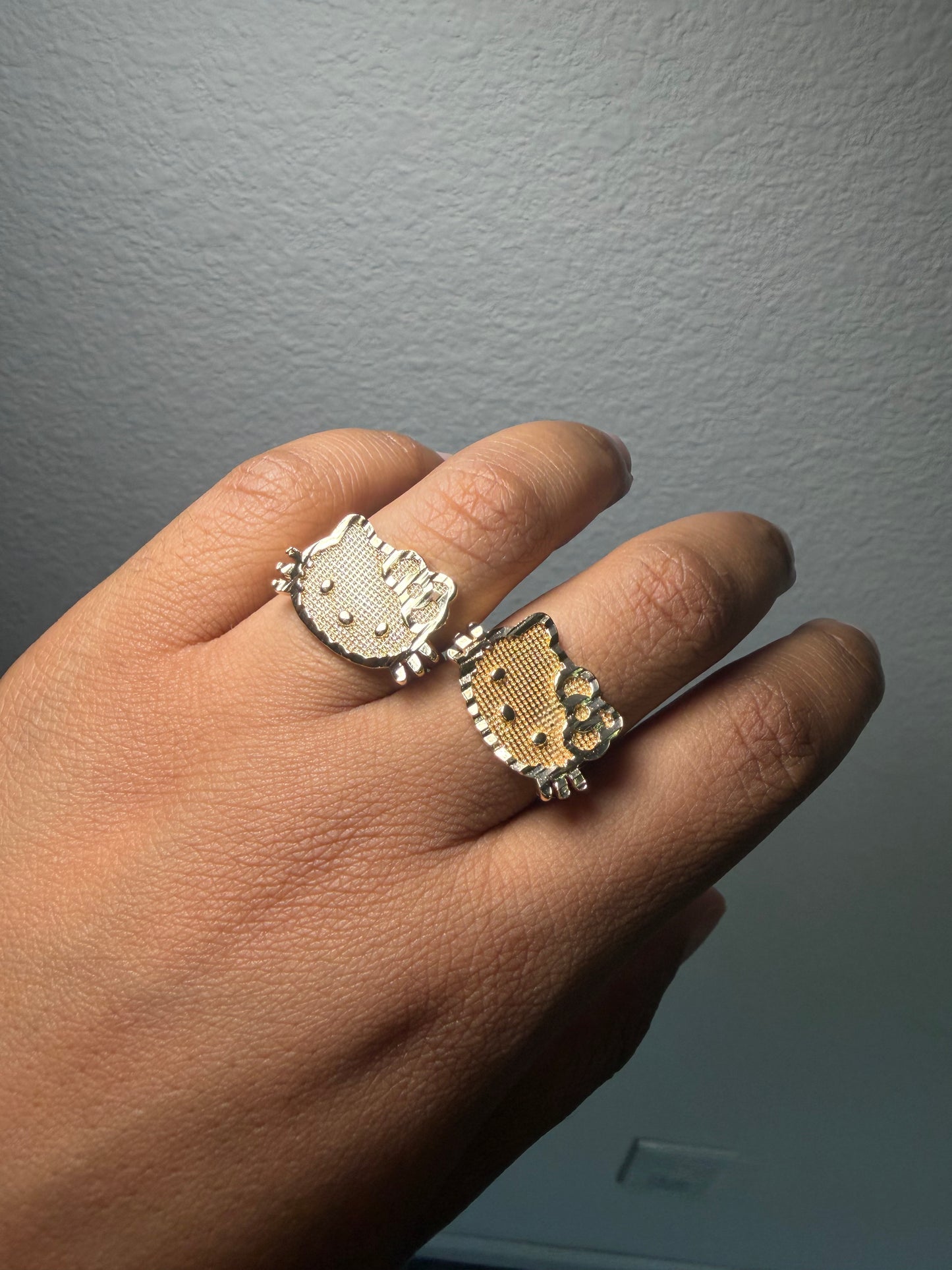 Small HK Face Ring (Regular Band)