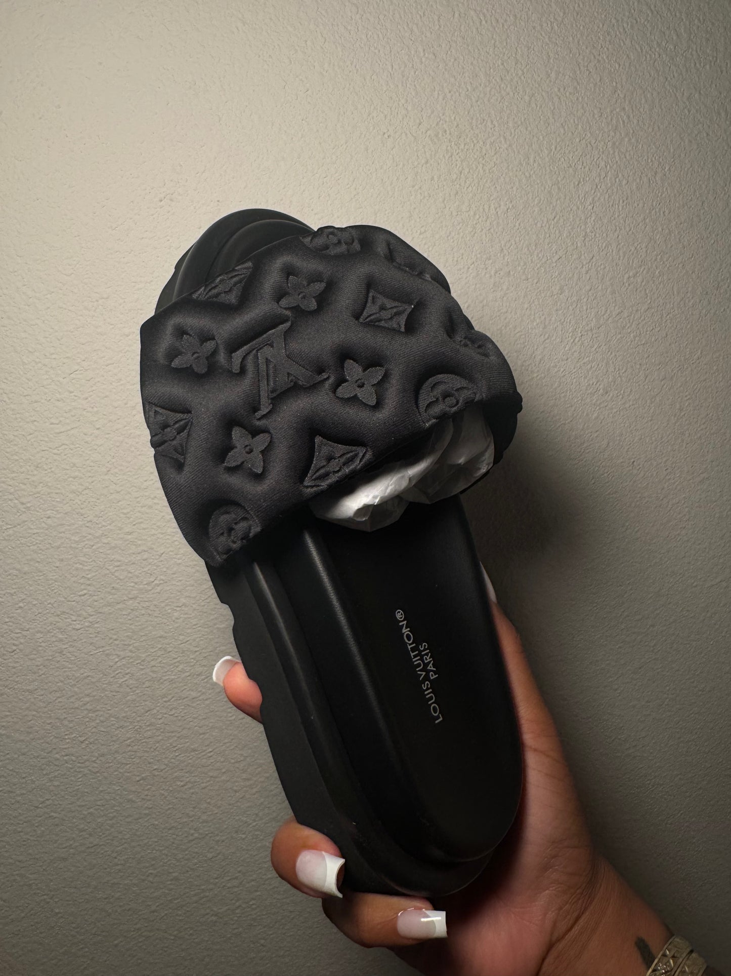 Black LV Slides (Women)
