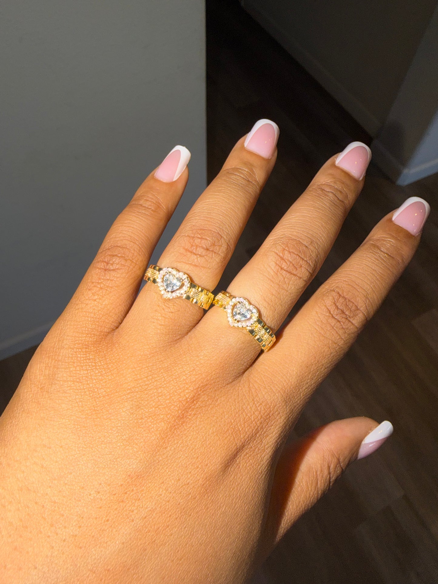 White Heart Ring (Rolex Band)