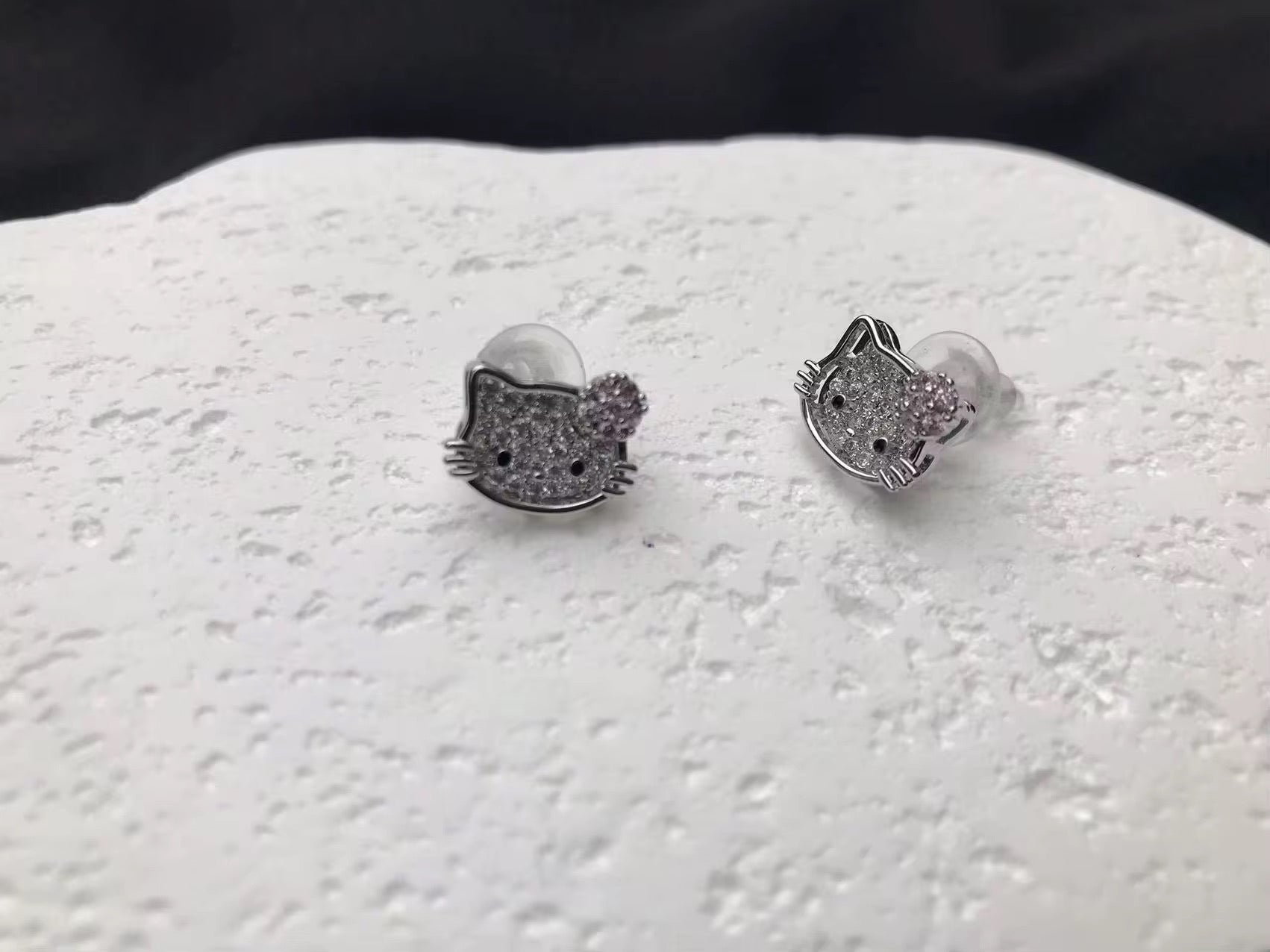 Silver Hello Kitty Stud The Pynk Plug