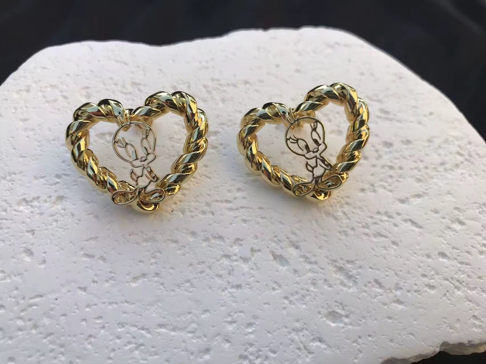 Custom Tweety Bird Heart Earrings The Pynk Plug