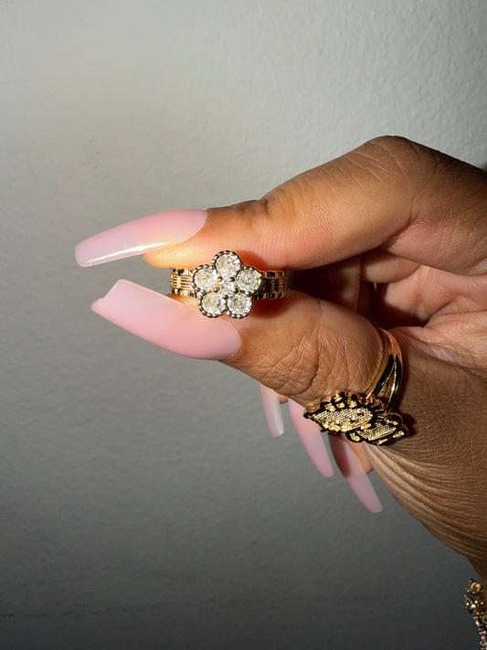 Flower Ring The Pynk Plug
