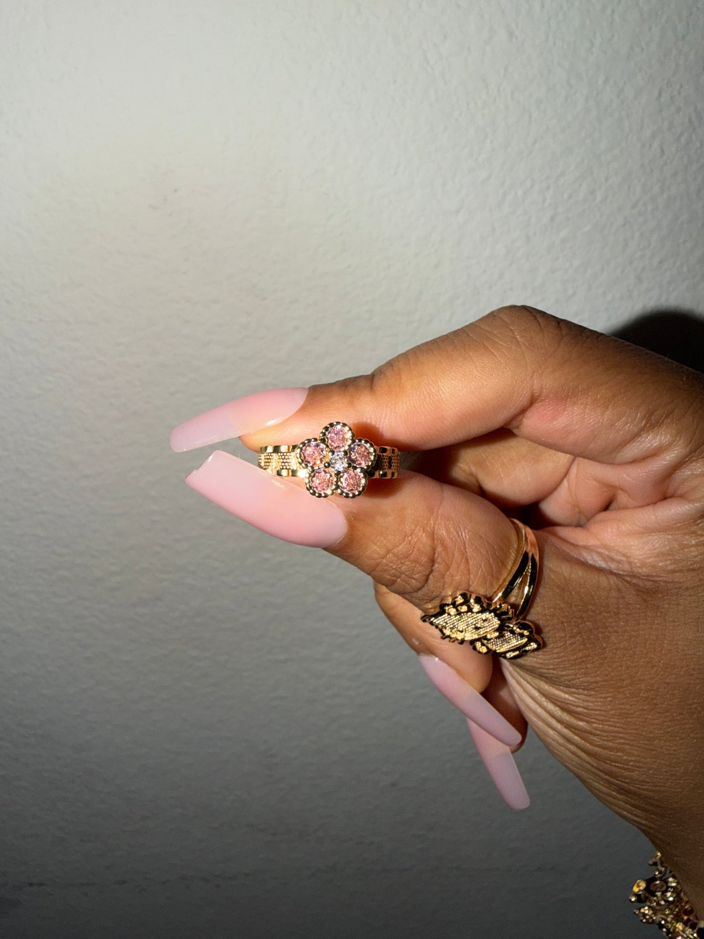 Flower Ring The Pynk Plug