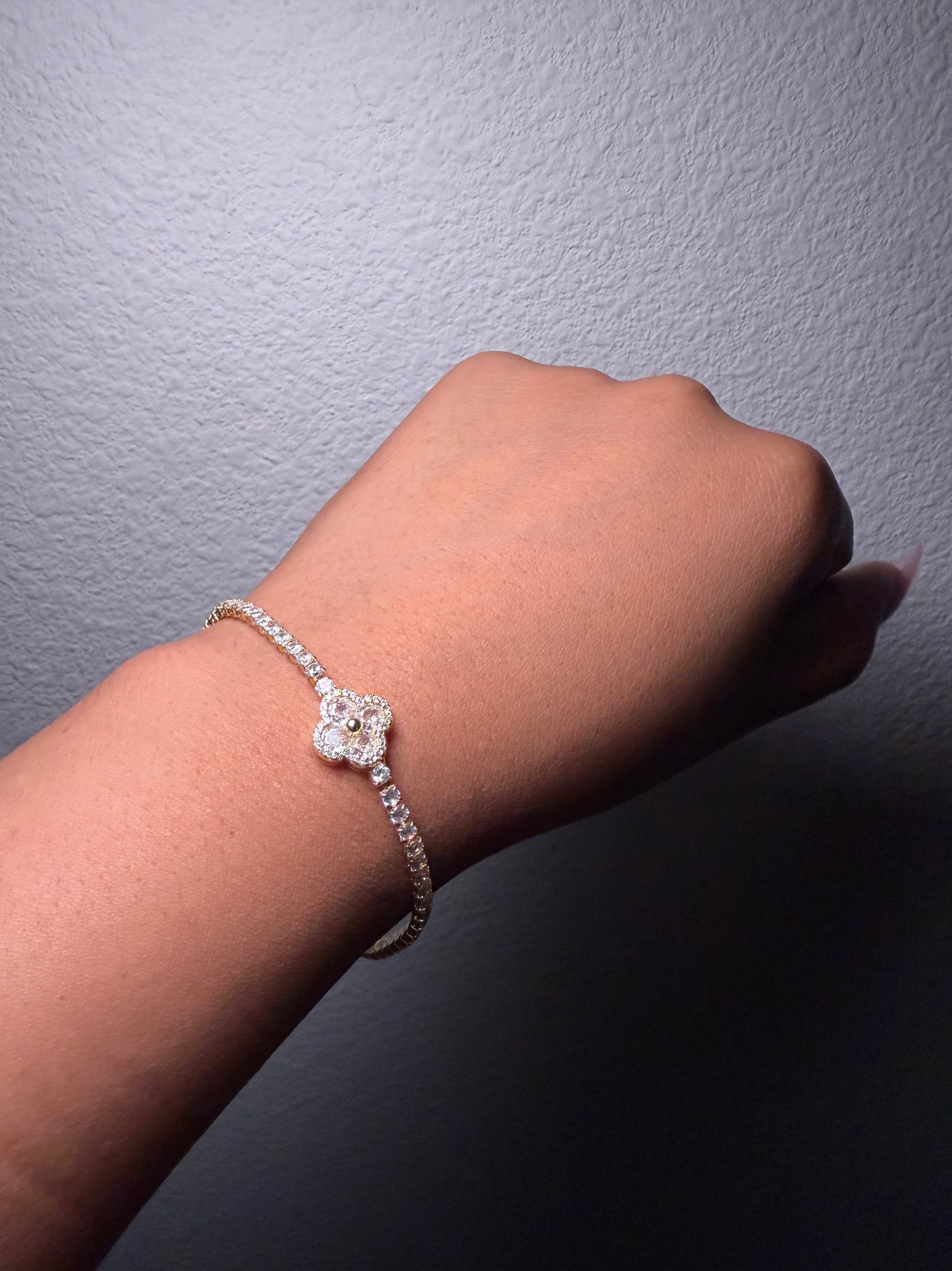 Iced Clover Bracelet The Pynk Plug