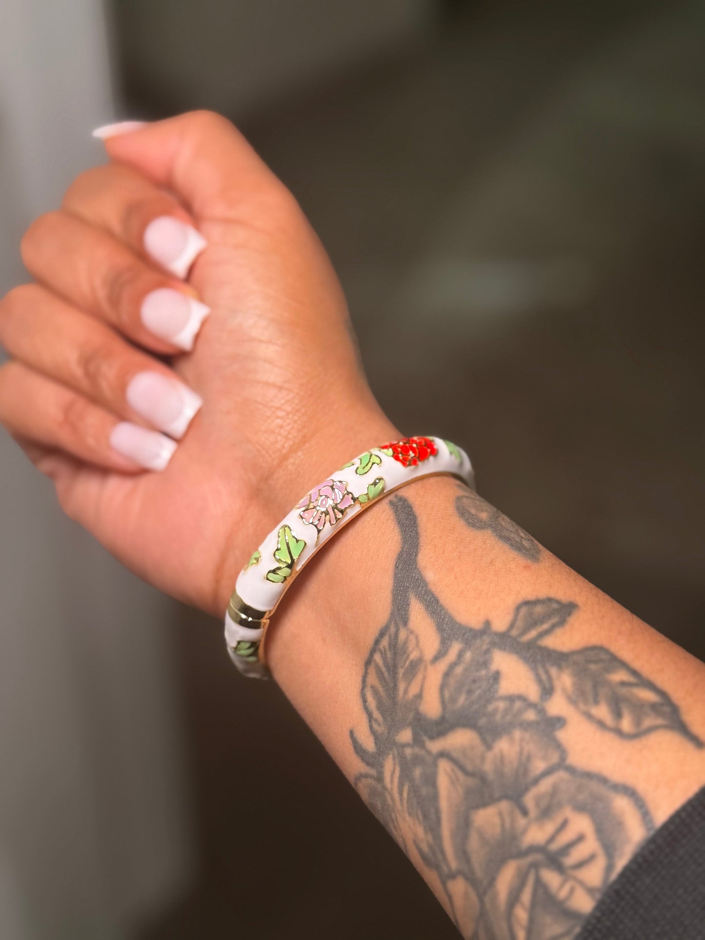 Peony Flower Bangle (White) The Pynk Plug
